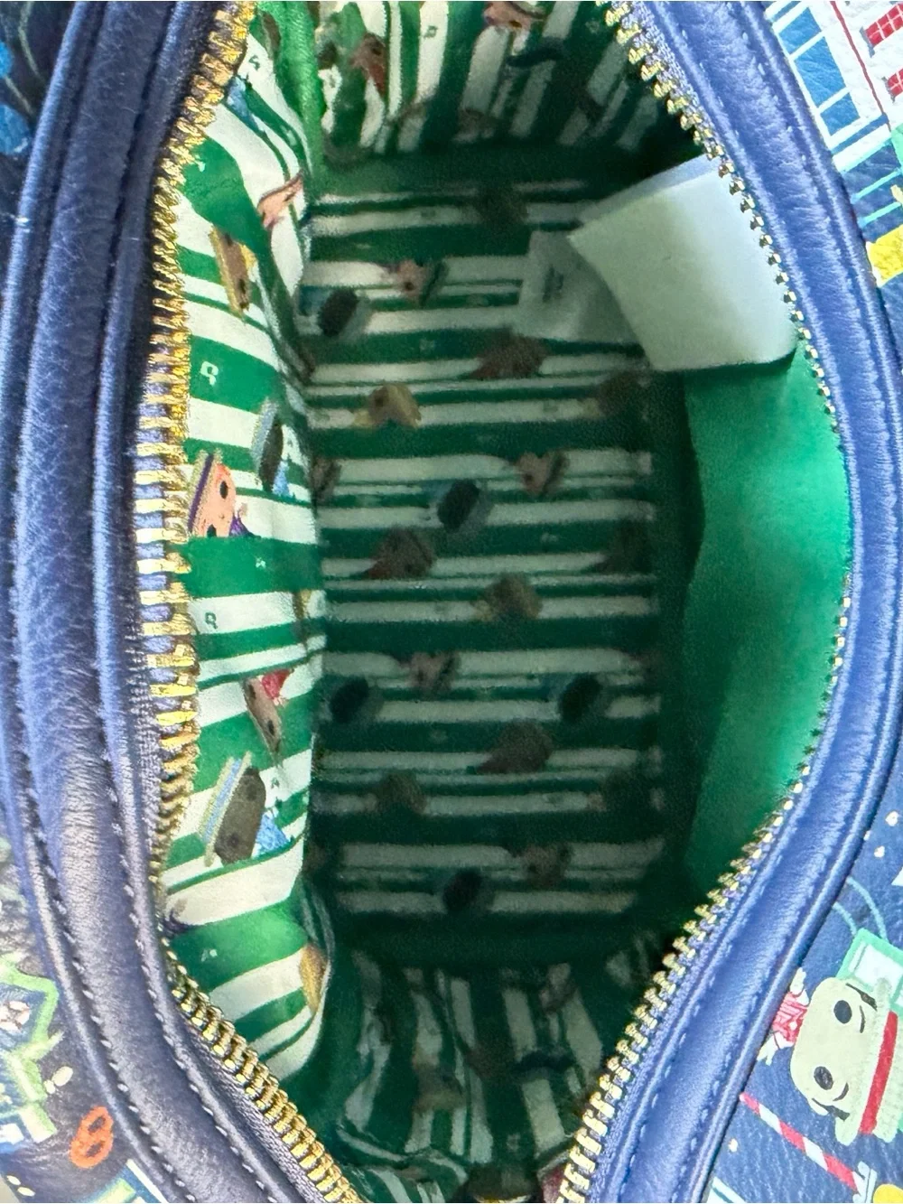 Loungefly mini backpack